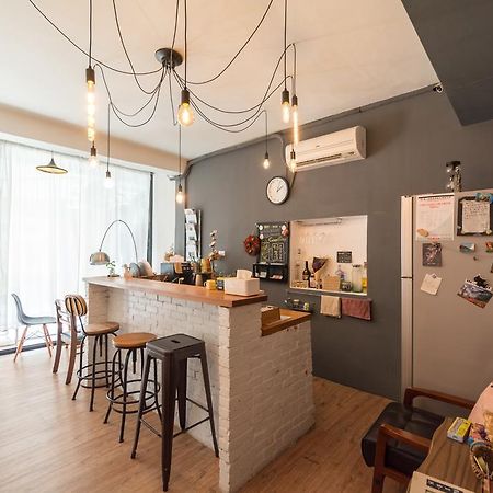 South Traveller Appartement Tainan Buitenkant foto